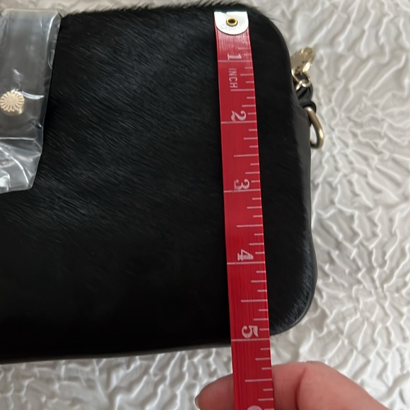 NWT UGG Crossbody Bag - Picture 9 of 12